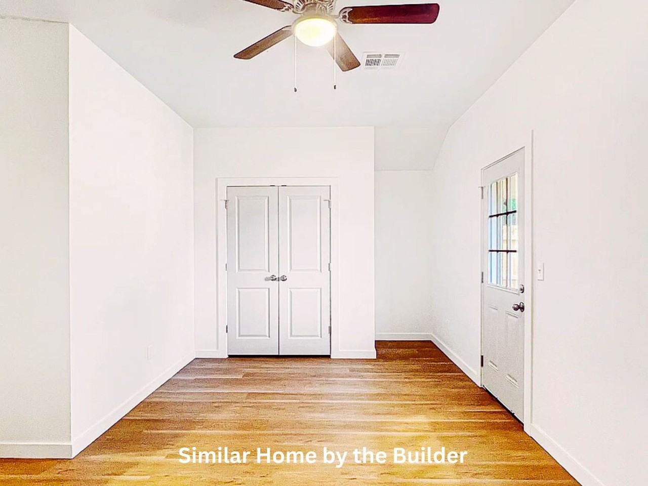 2123 Sw Mckinley Ave #1 - Photo 5 of 16