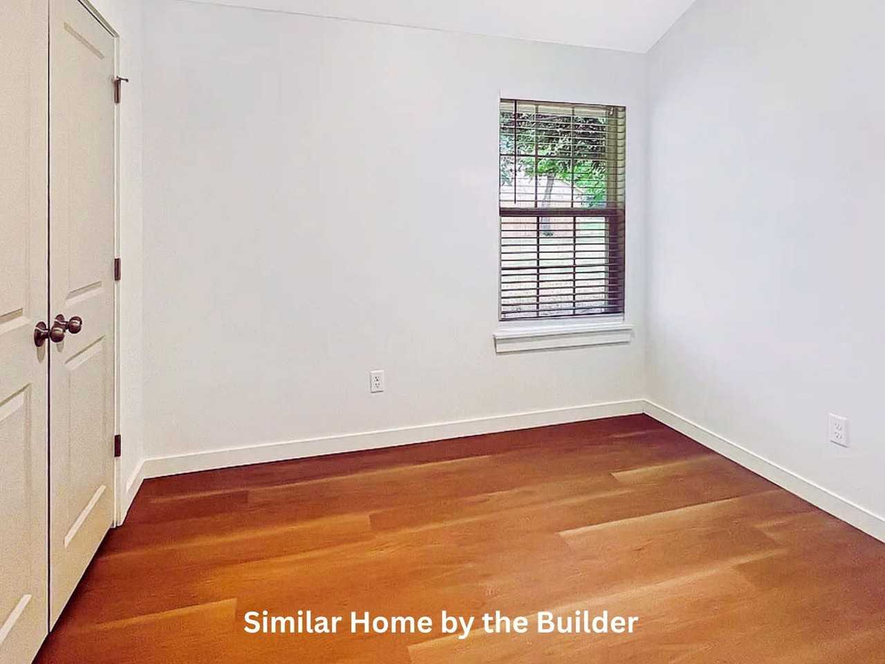 2123 Sw Mckinley Ave #1 - Photo 6 of 16