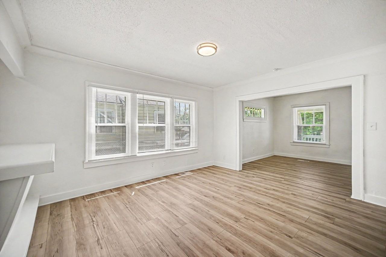 6431 S Benton Ave - Photo 2 of 16