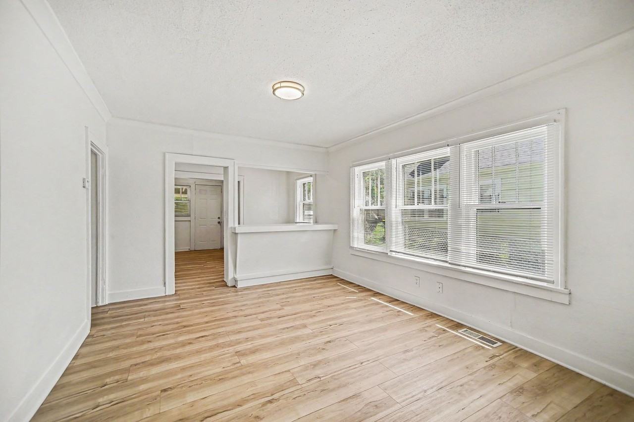 6431 S Benton Ave - Photo 3 of 16