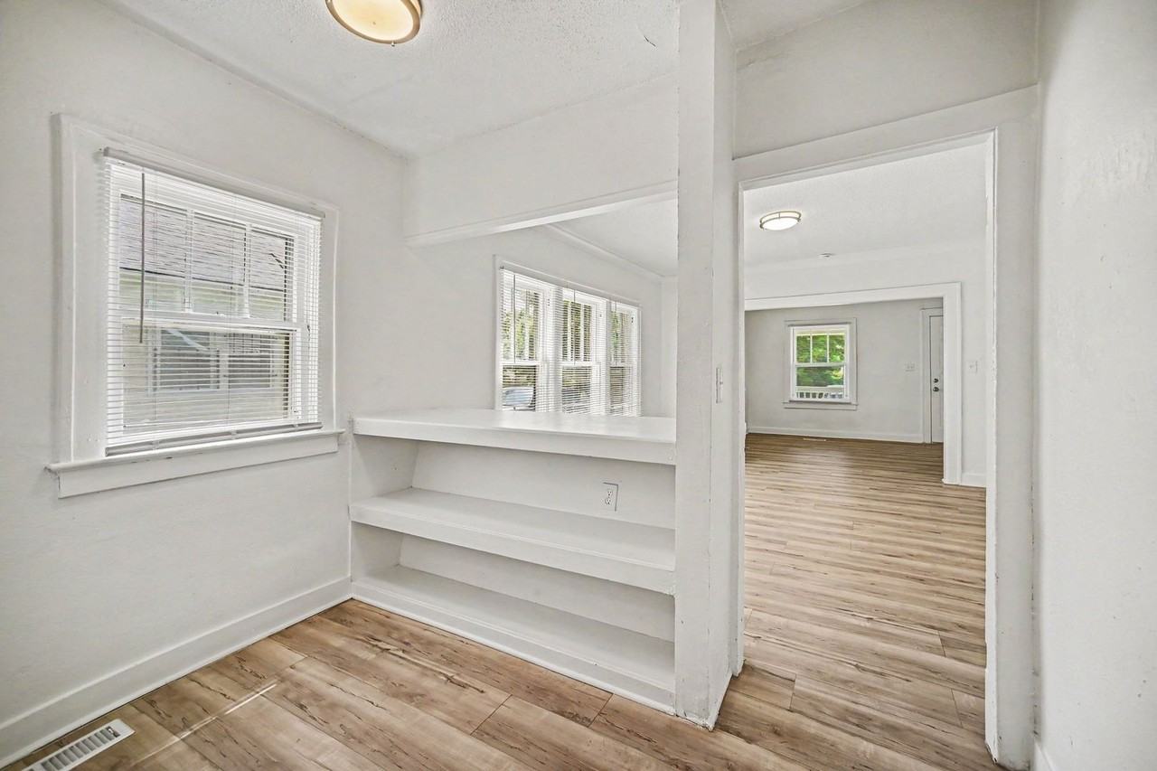 6431 S Benton Ave - Photo 4 of 16