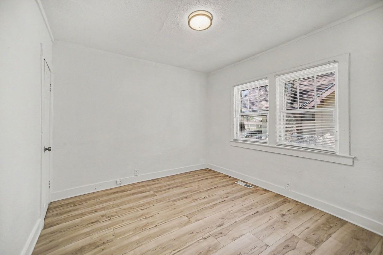 6431 S Benton Ave - Photo 7 of 16