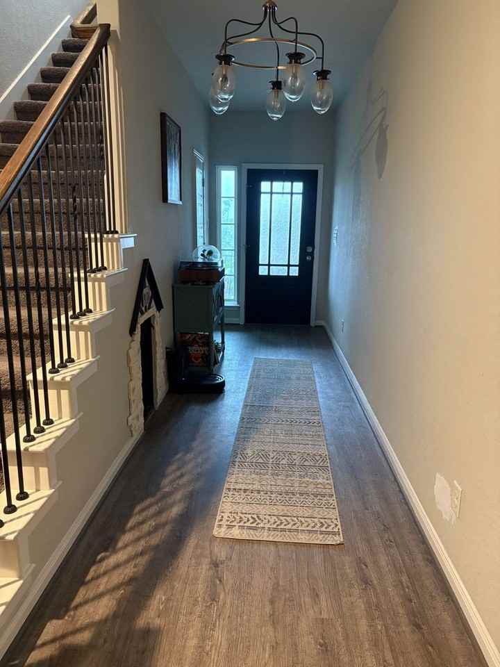 9318 Mccoy Pass - Photo 3 of 8