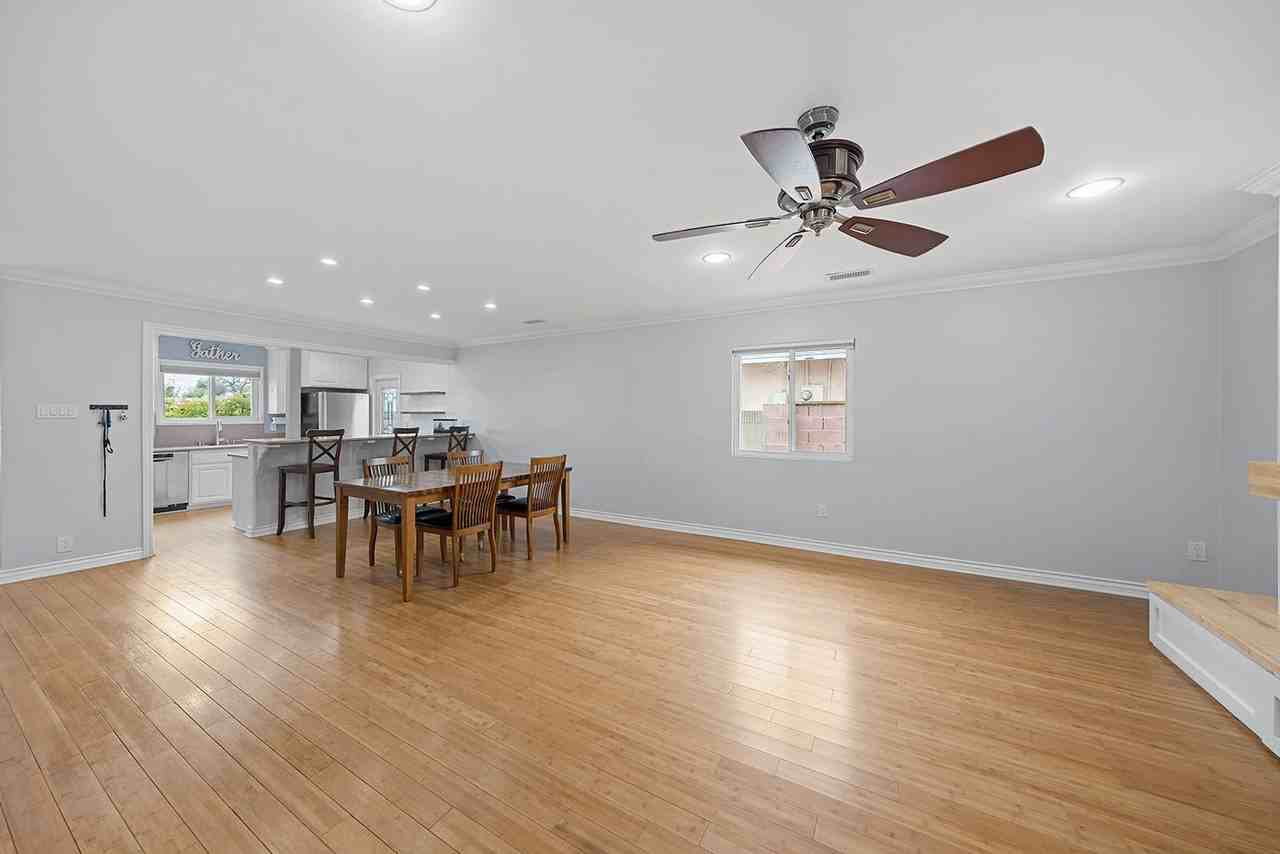 6521 E Wardlow Rd - Photo 7 of 44