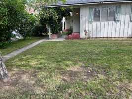 featured image of 821 Burke Ave