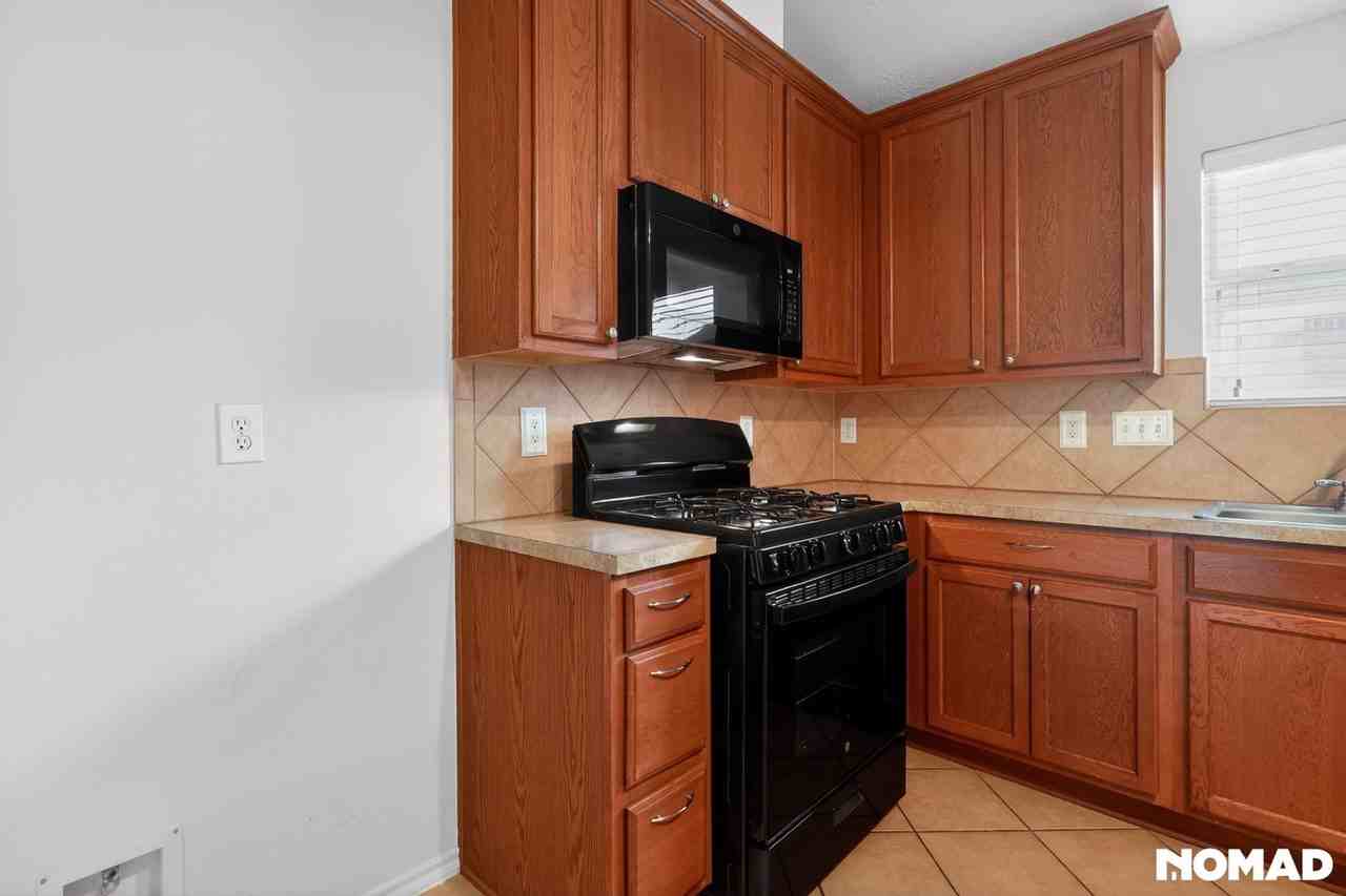 3610 Kale St - Photo 6 of 41