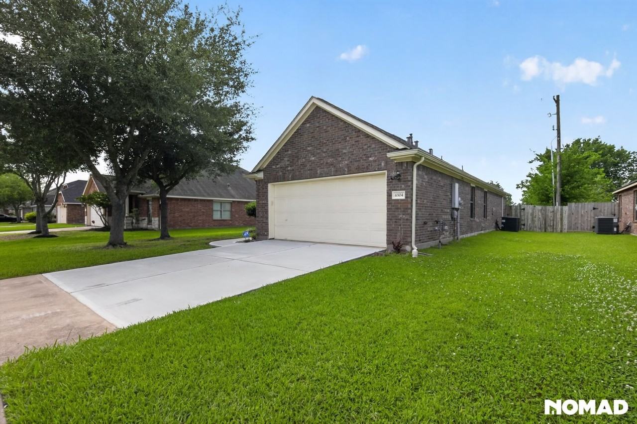 6504 Patridge Dr - Photo 3 of 31