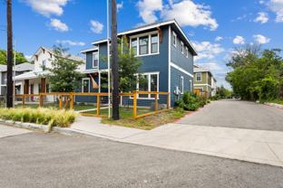 918 N Olive St - Photo 1 of 1