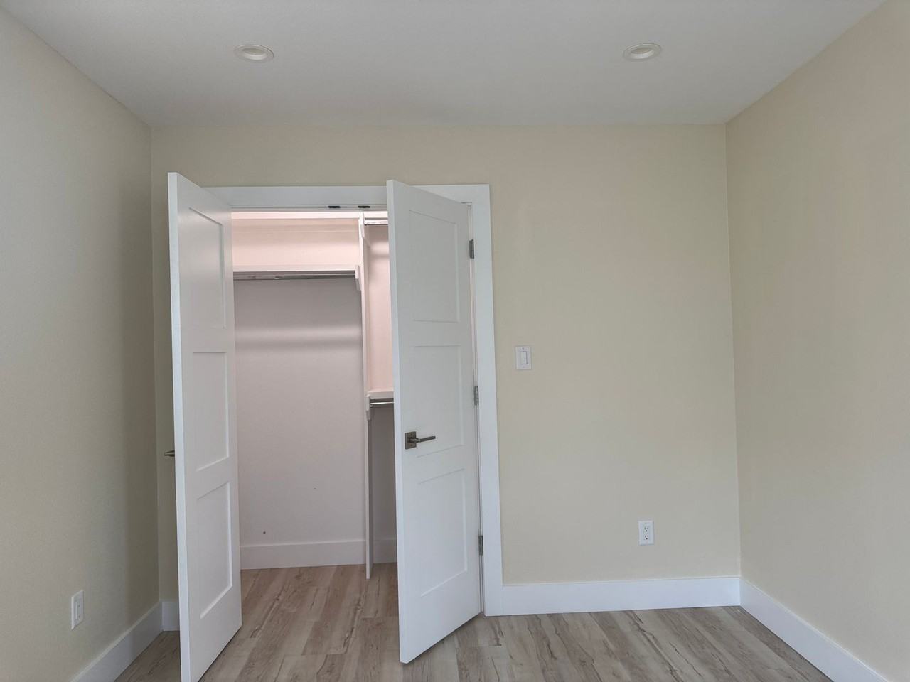 7316 La Salette St - Photo 2 of 18