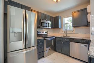 618 Milford Ct - Photo 1 of 1