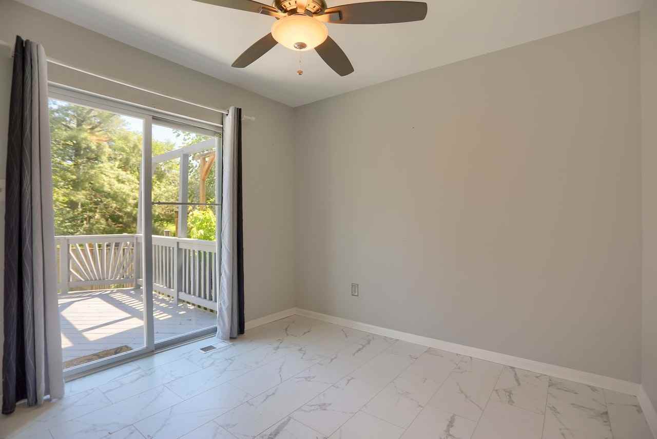 618 Milford Ct - Photo 4 of 34