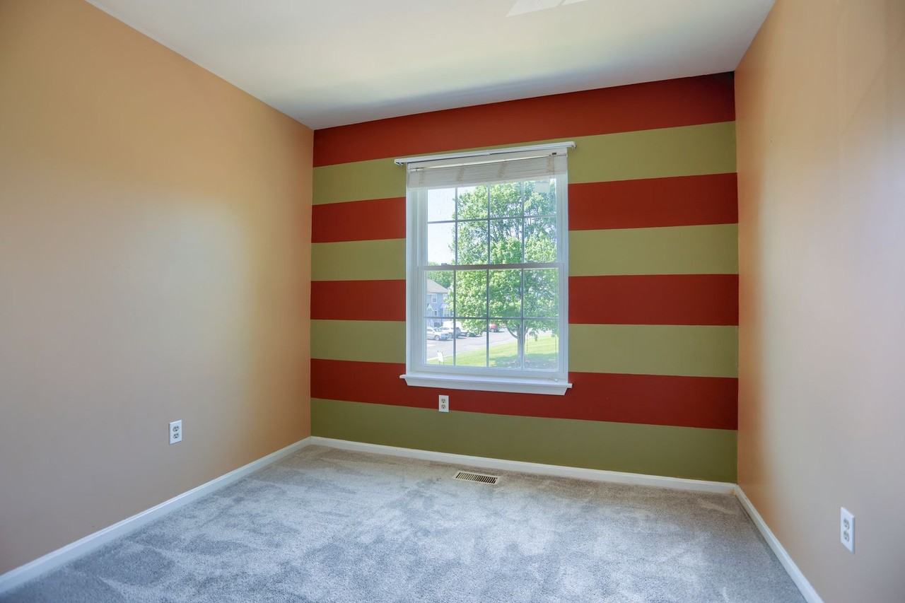618 Milford Ct - Photo 7 of 34