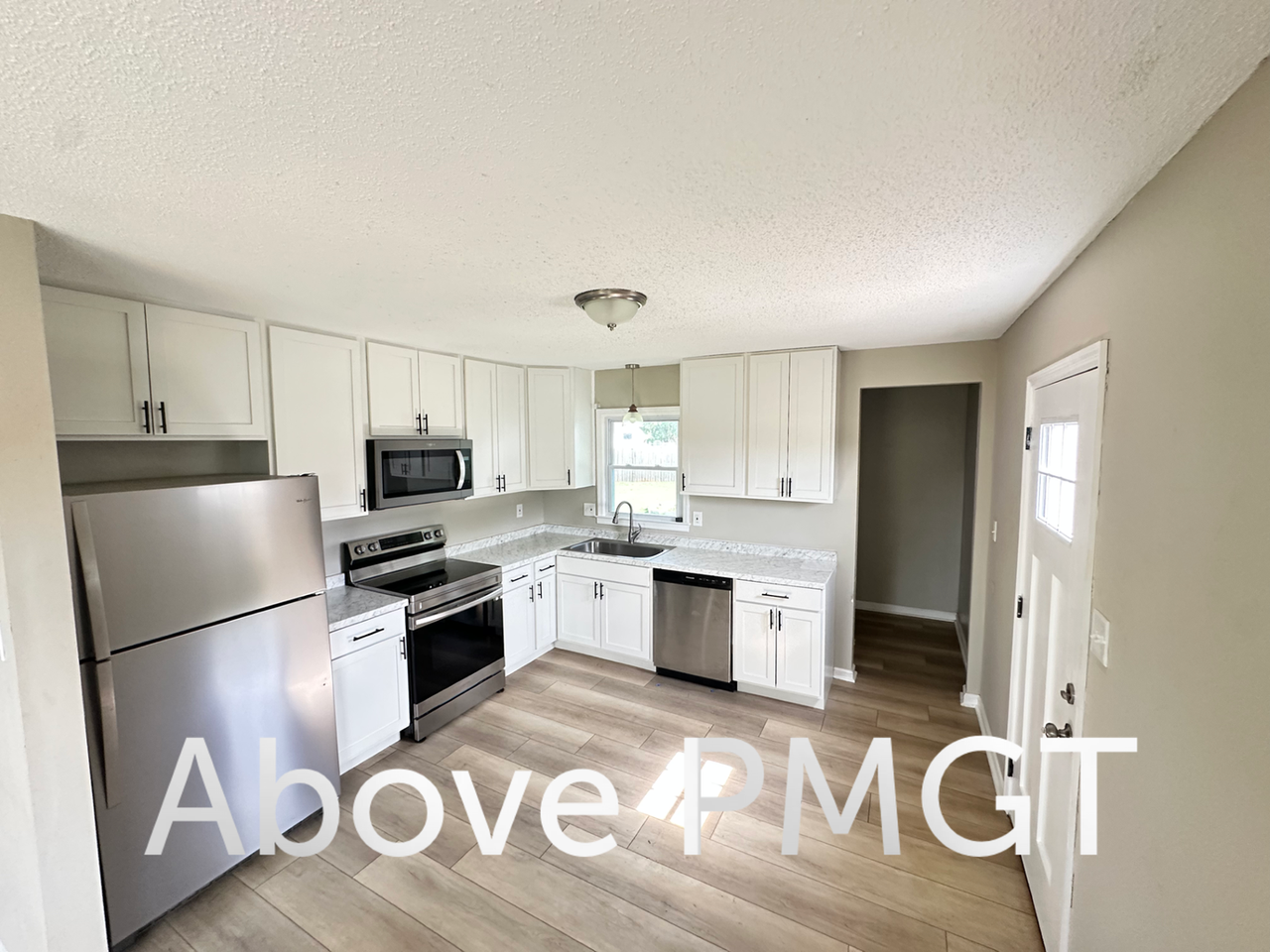 230 Wolfe Ln - Photo 3 of 12