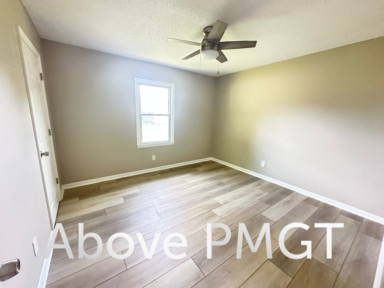 230 Wolfe Ln - Photo 5 of 12