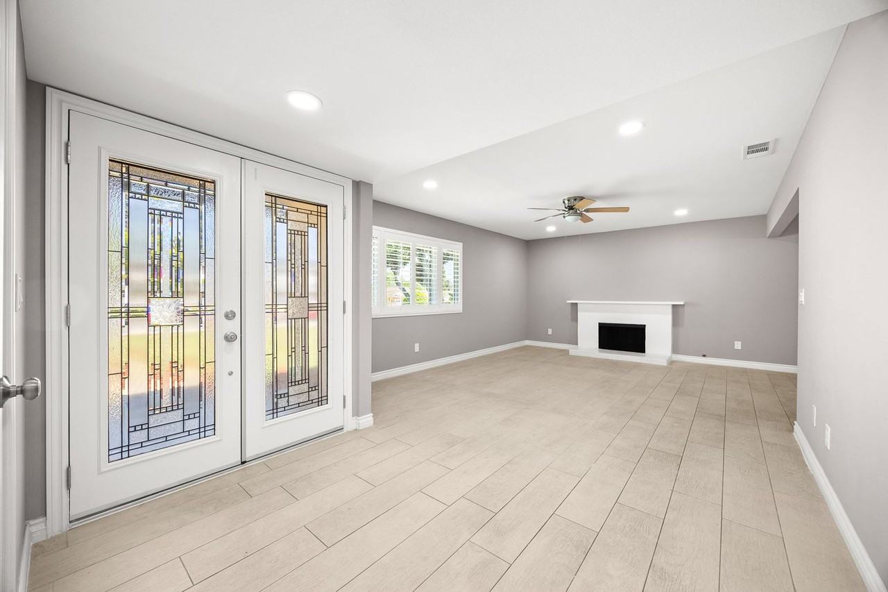 1641 Maywood Ave - Photo 6 of 30