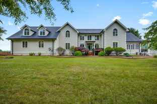 656 Lakeside Dock Dr - Photo 1 of 1