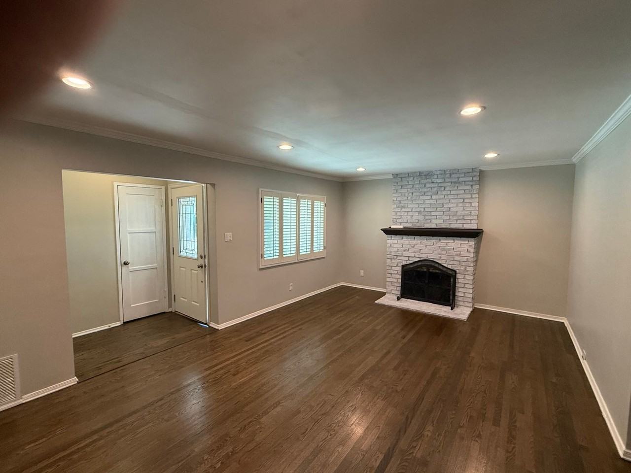 6059 Bluebell Ave - Photo 4 of 24