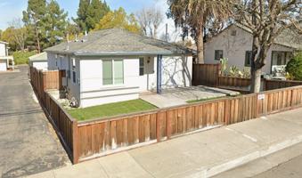 featured image of 4059 Vineyard Ave #1