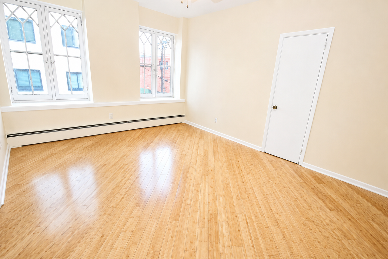 341 SOUTH HIGHLAND AVENUEAPT 15 #15 - Photo 2 of 5