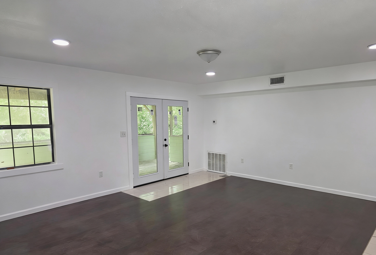 2417 Robertsdale Dr #1 - Photo 3 of 7
