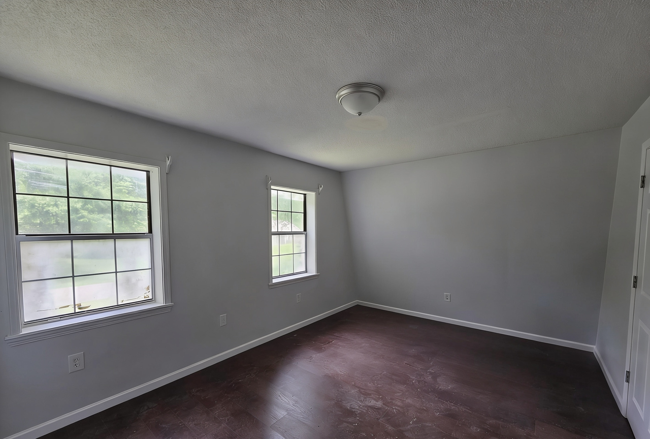 2417 Robertsdale Dr #1 - Photo 4 of 7