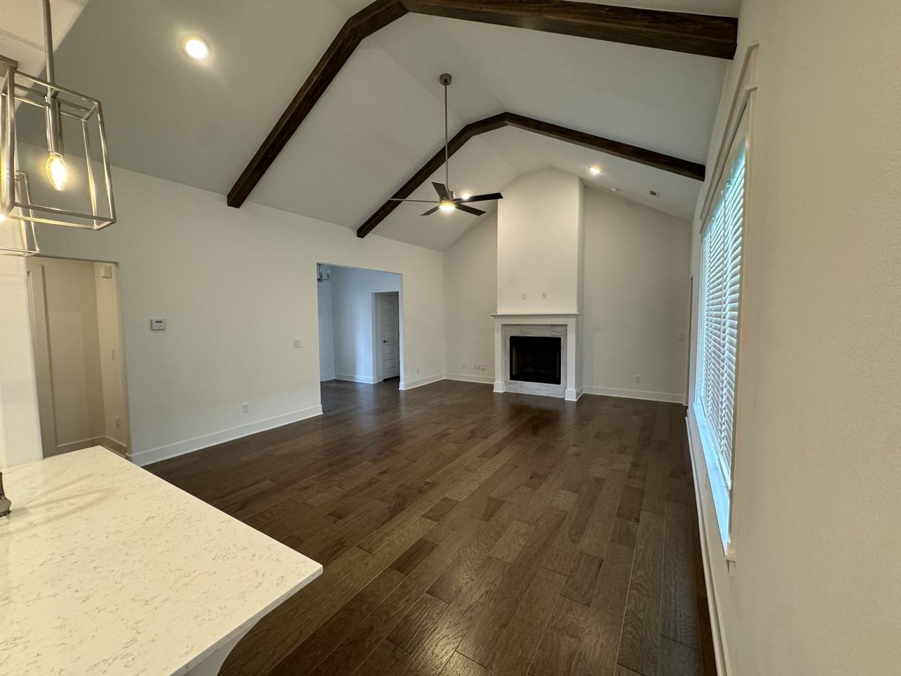 2721 S Apricot Rd #1 - Photo 4 of 16