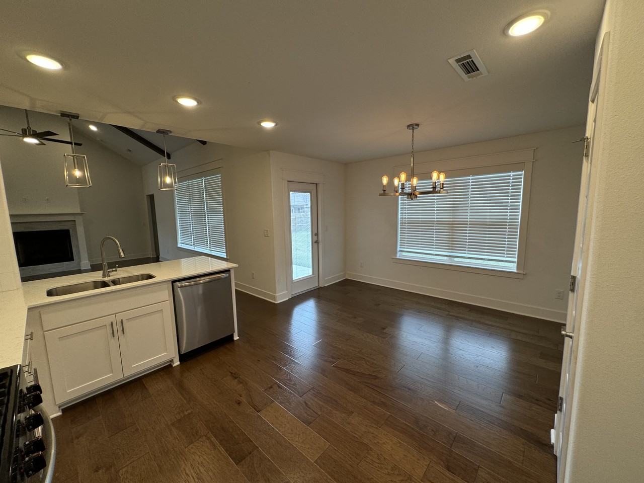 2721 S Apricot Rd #1 - Photo 5 of 16
