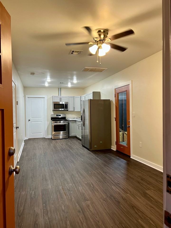 1037 E Haskell Pl #1 - Photo 3 of 34