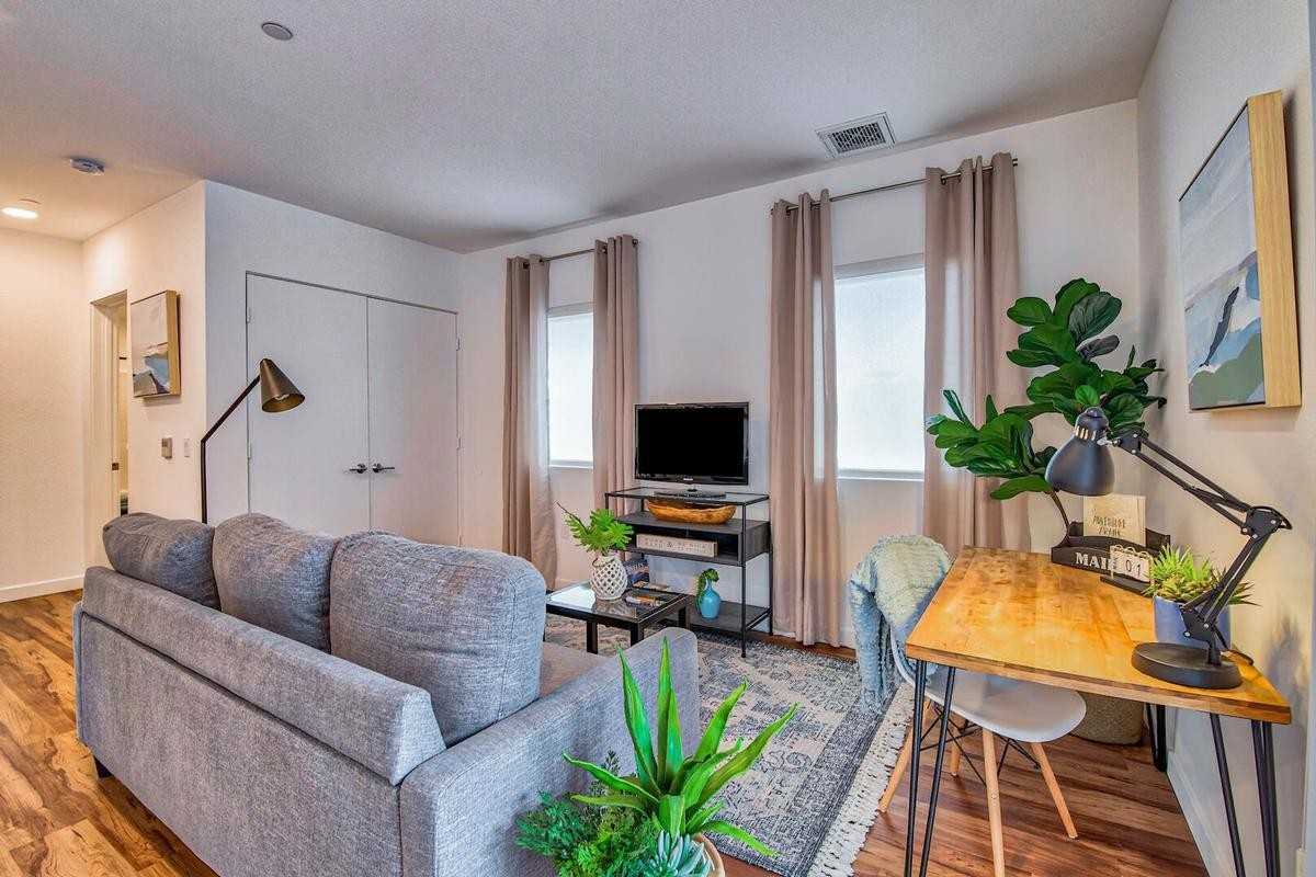 260 Broadway - Photo 4 of 23