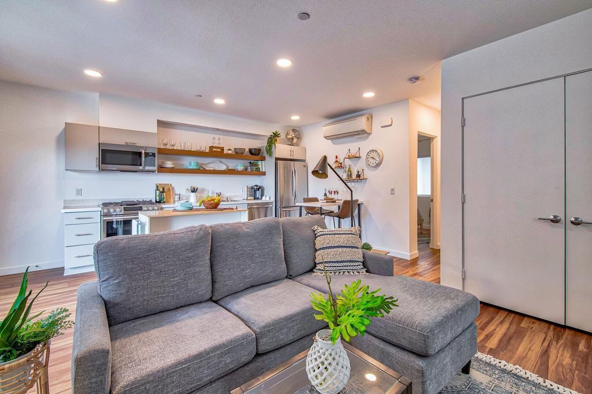 260 Broadway - Photo 6 of 23