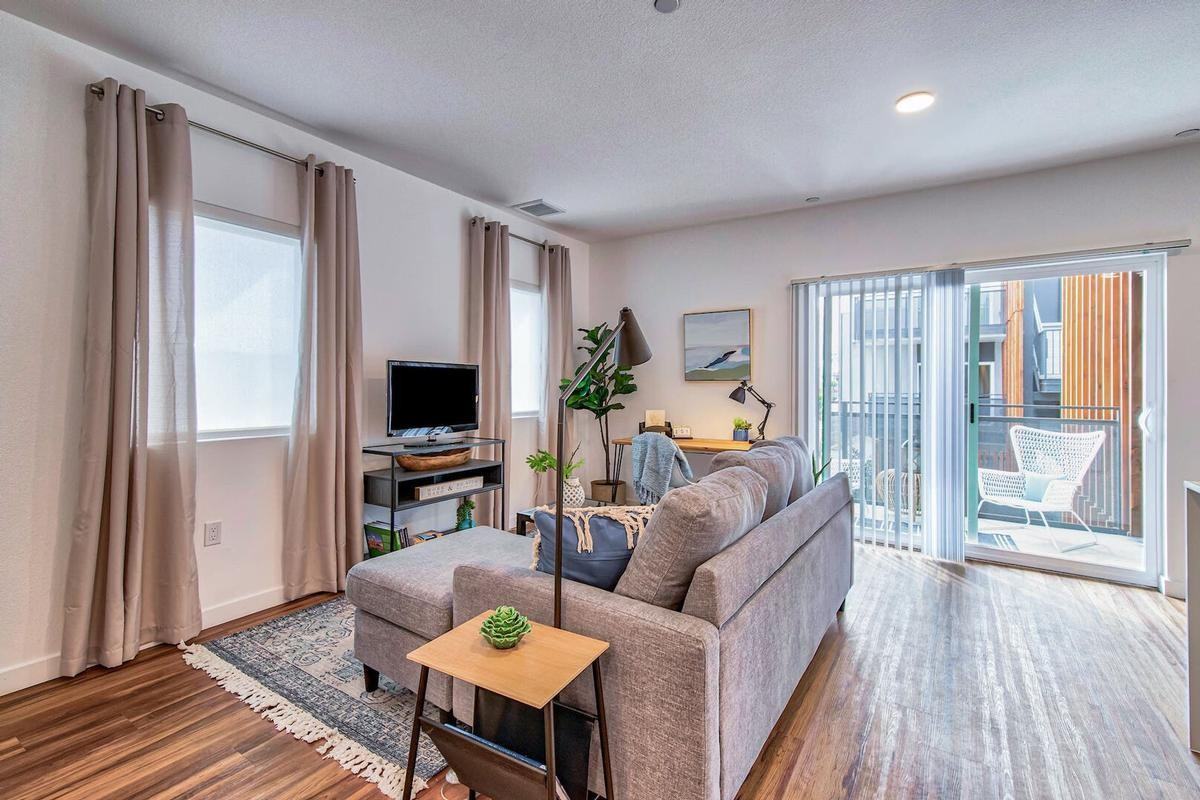 260 Broadway - Photo 5 of 23