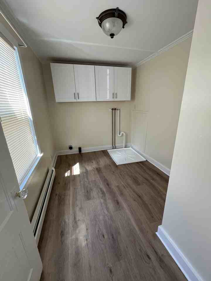 16 Toward St #1 - Photo 4 of 9