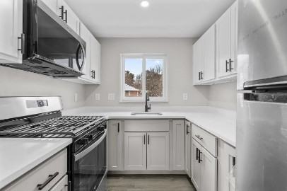 17 Bennett Dr #17-3 - Photo 2 of 7