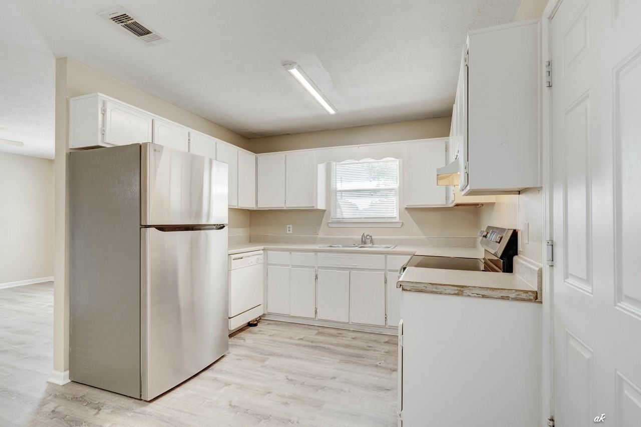 3722 Burnham Way #1 - Photo 7 of 20