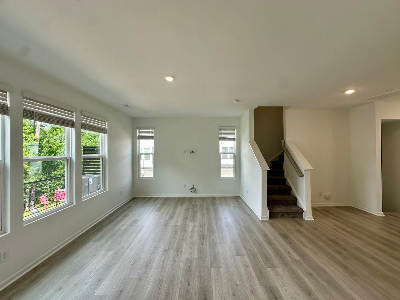 1556 Blanche St #1 - Photo 2 of 26