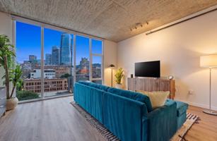 featured image of 135 Nw 9th Ave #1