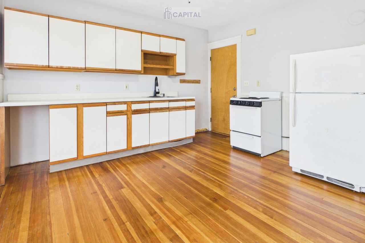 120 Chandler Ave #3F - Photo 3 of 6