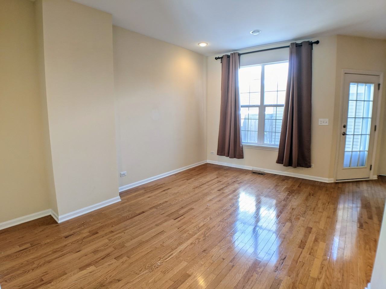 385 Bradbury Ln #1 - Photo 6 of 19
