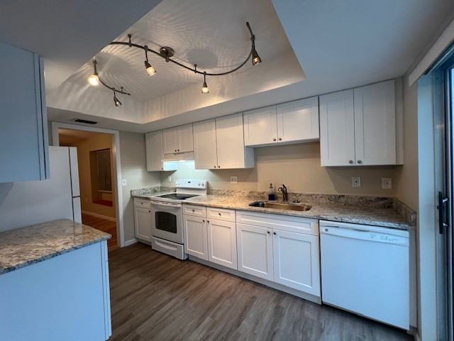 6264 Green View Cir #1 - Photo 3 of 19