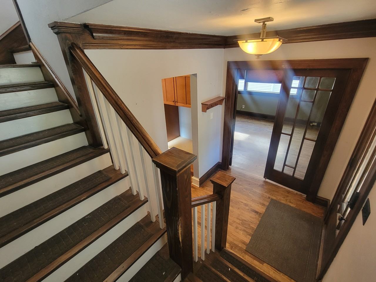 921 Bell Ave #1 - Photo 4 of 9