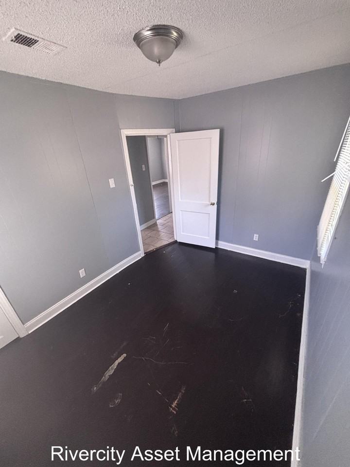 1116 N Holmes St #1 - Photo 6 of 6