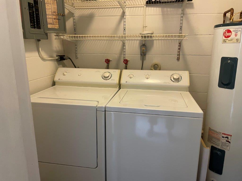 720 E Minnesota Ave Apt B #B - Photo 7 of 10