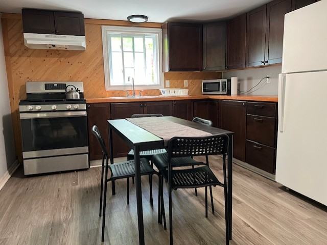 9 Peel St #2 - Photo 6 of 6