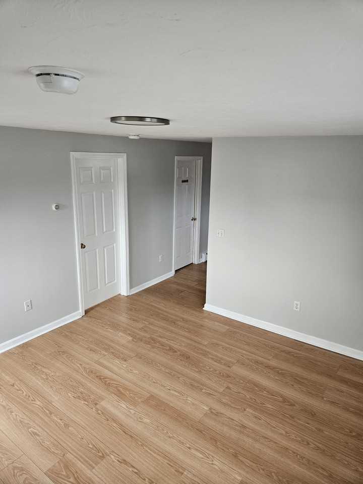 85 East Street - 03 #03 - Photo 2 of 22