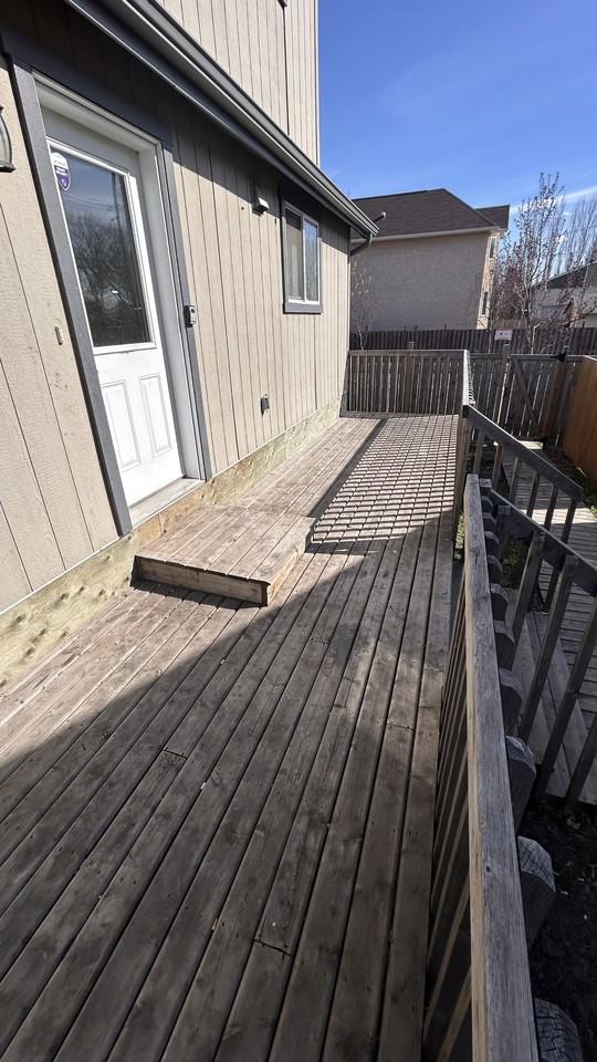 11204 51 St Nw Bsmt #11204BS - Photo 2 of 2