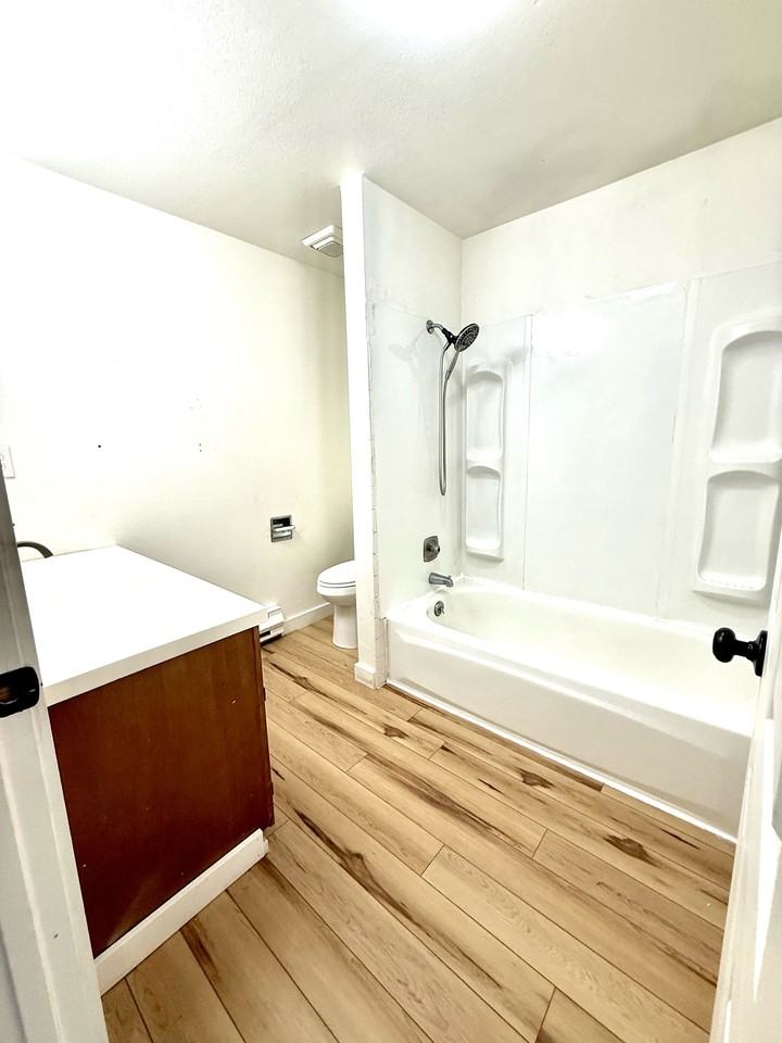 1740 Kidd Ave Se #45 - Photo 7 of 16