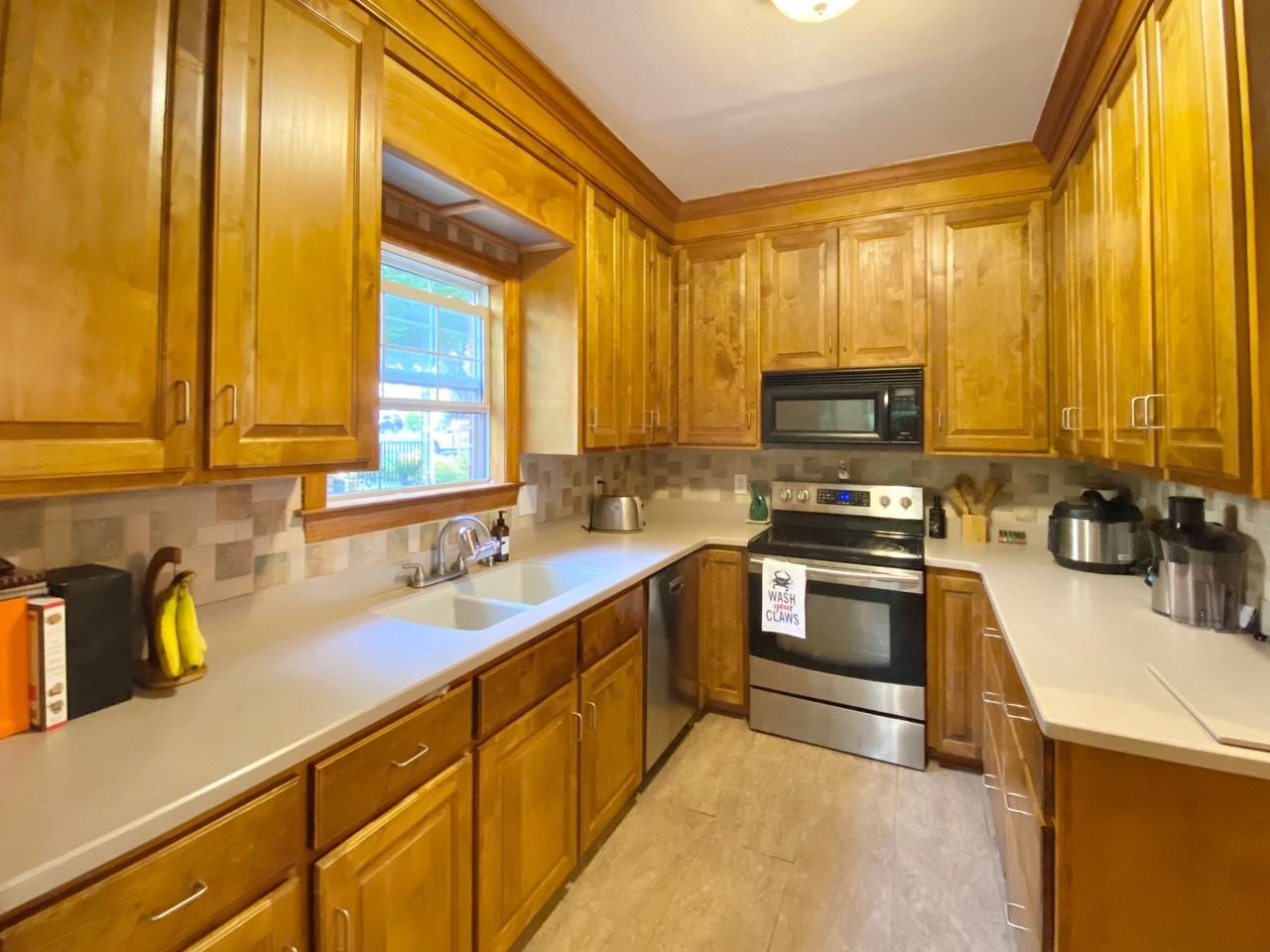 3712 Heyward St #1 - Photo 7 of 22