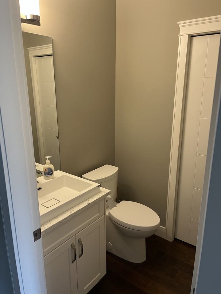 2077 125- 2077 20th St #125 - Photo 7 of 16