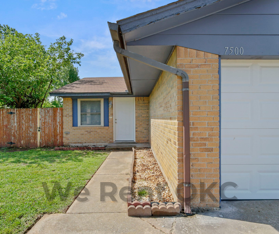 7500 Nw 113th Pl #1 - Photo 4 of 32
