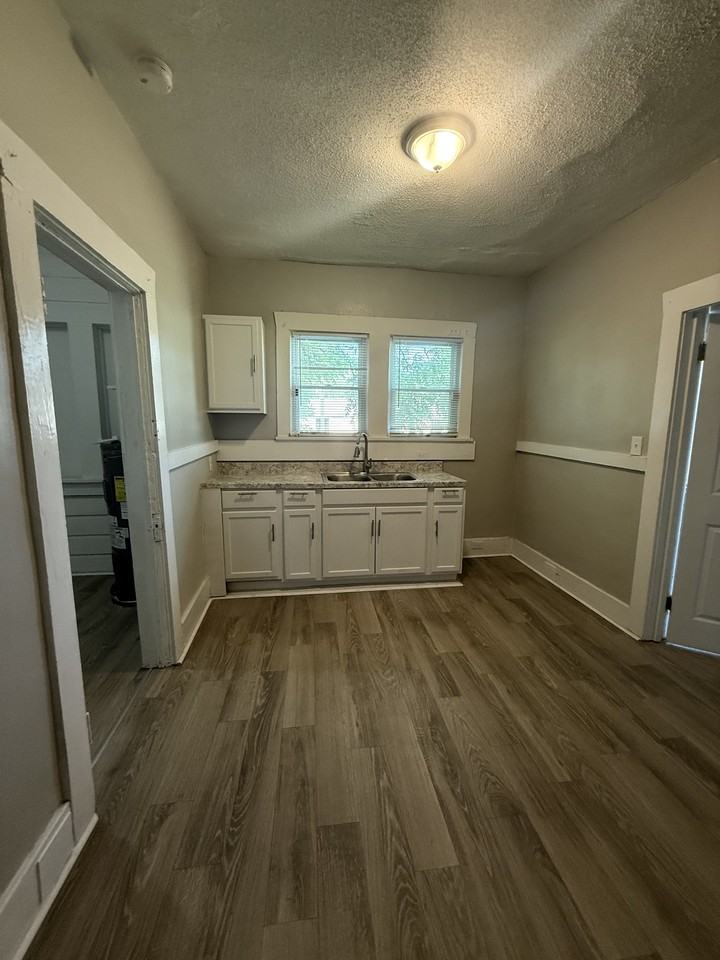 1601 48th Street Ensley #1 - Photo 5 of 8